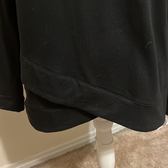 Zelos black pullover top. Size small - Picture 3 of 7